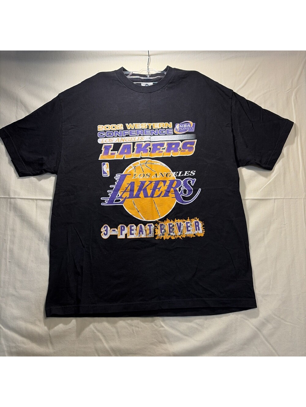 Vintage LOS ANGELES Lakers NBA BASKETBALL Y2K 2002 WESTERN CONFERENCE 3-PEAT TEE
